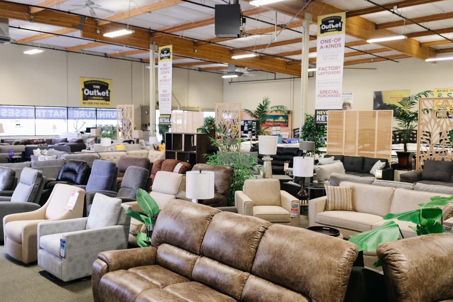 BedMart Outlet Airport Way Mattress & Furniture Outlet in Portland, OR